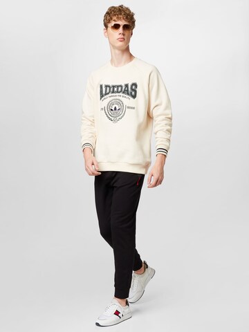 balta ADIDAS ORIGINALS Megztinis be užsegimo 'Varsity'