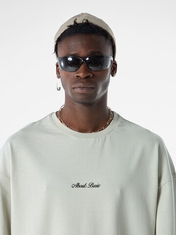 T-Shirt 'Lycoris' VAMOS CLO en blanc