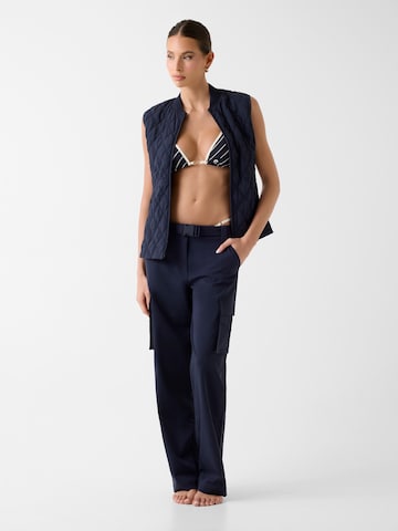 GUESS - Chaleco en azul: frente