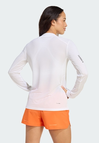 T-shirt fonctionnel 'Xperior' ADIDAS TERREX en blanc