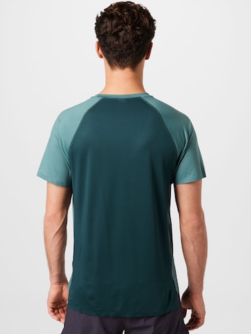 SuperdryTehnička sportska majica - zelena boja