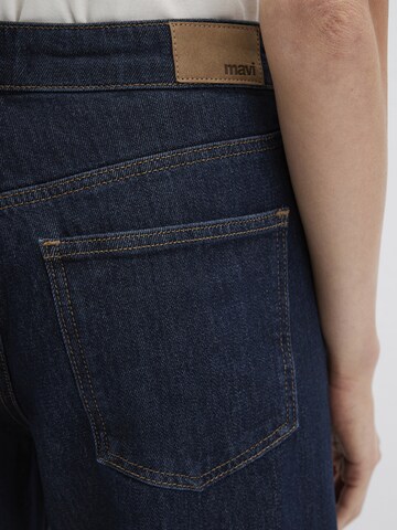 Mavi Loosefit Jeans 'SANDRA' i blå