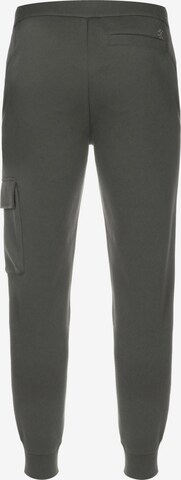 Calvin Klein Jeans Tapered Cargobyxa i grå