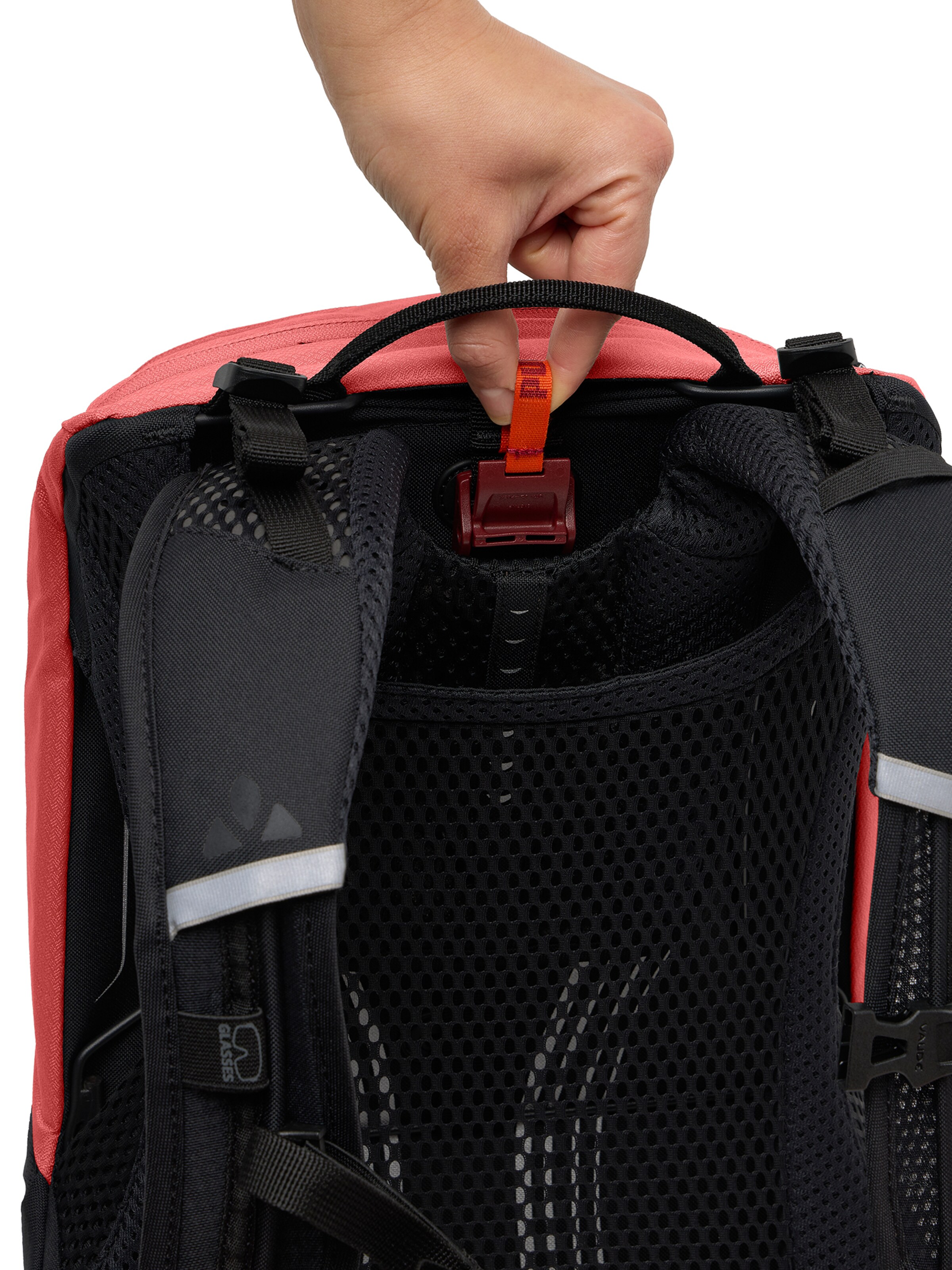 VAUDE Sports backpack 'Trailvent' in Red