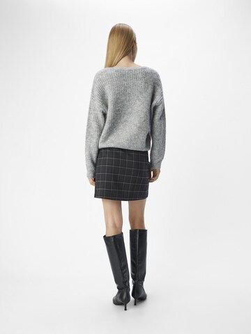 OBJECT Pullover i grå