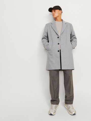 JACK & JONES - Abrigo de entretiempo 'JJEHarrison' en gris