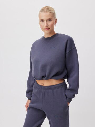 LeGer by Lena Gercke Sweatshirt 'Rosa' i blå