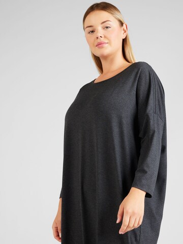 Robe 'NEW CARMA' ONLY Carmakoma en noir