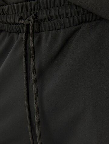 Koton Regular Broek in Zwart
