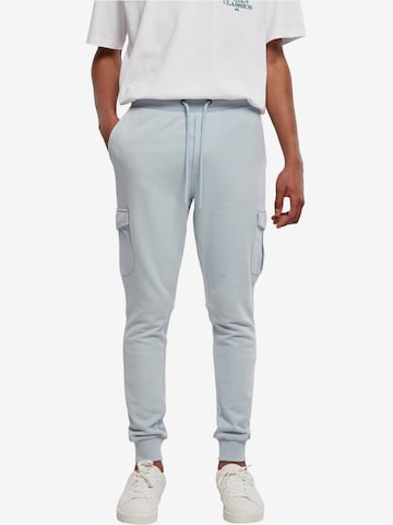 Urban Classics Tapered Cargo trousers in Blue: front