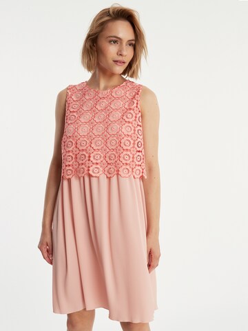 Robe de cocktail 'Zahyla' Ana Alcazar en rose