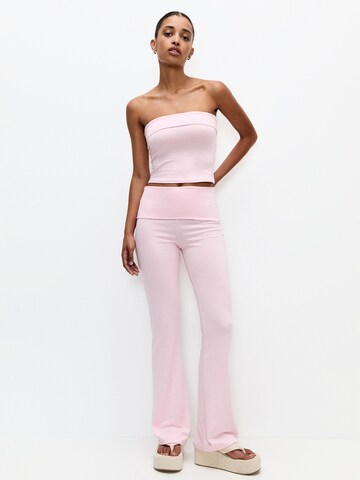 Pull&Bear Flared Leggings in Pink