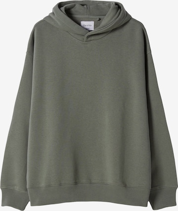 Bershka Sweatshirt in Grün: predná strana