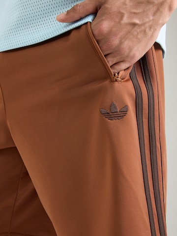 ADIDAS ORIGINALS Обычный Штаны 'FIREBIRD' в Коричневый