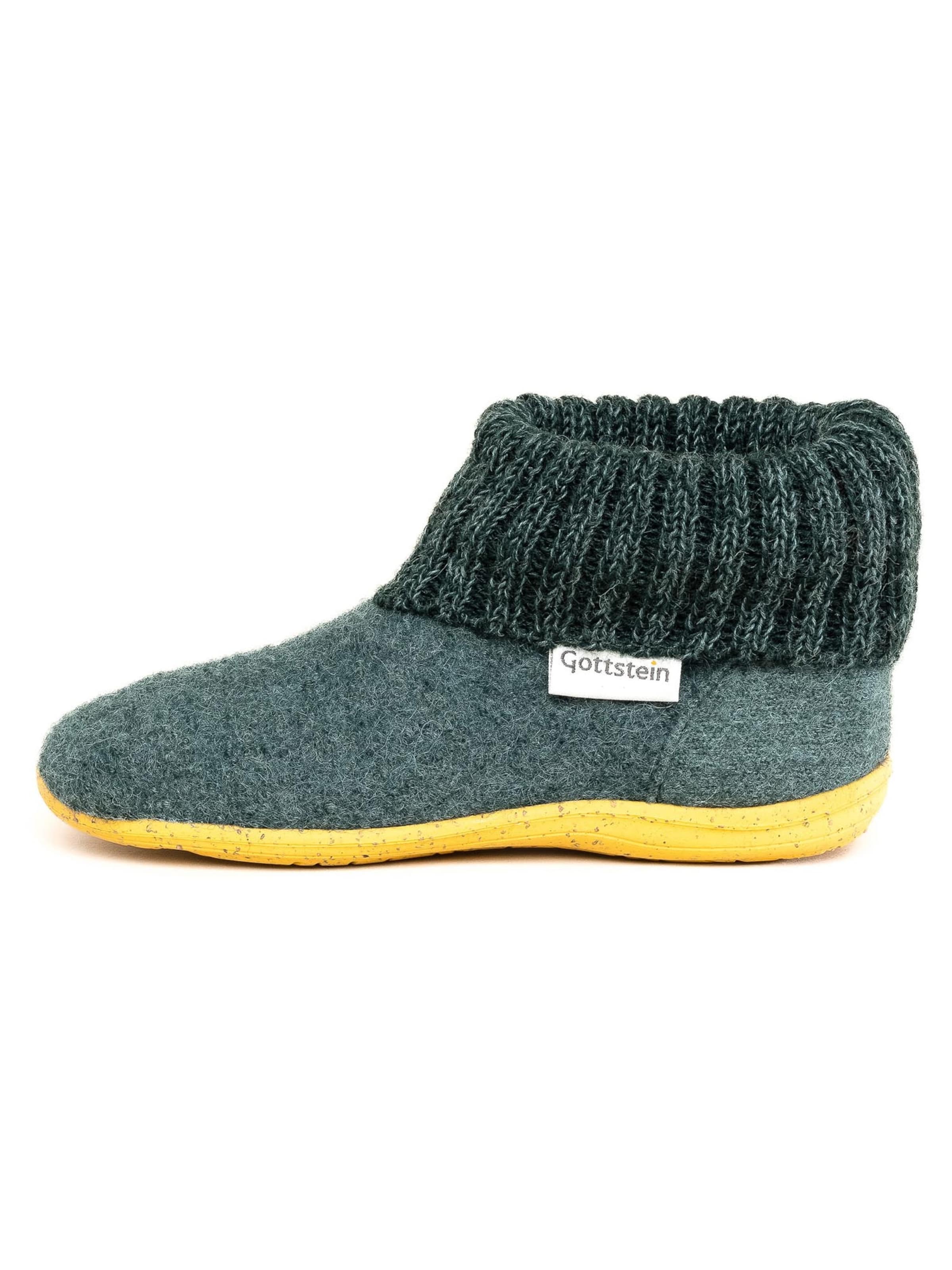 Gottstein Slippers 'Alpine Boot RU' in Green: front