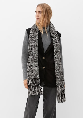 s.Oliver Scarf in Grey: front