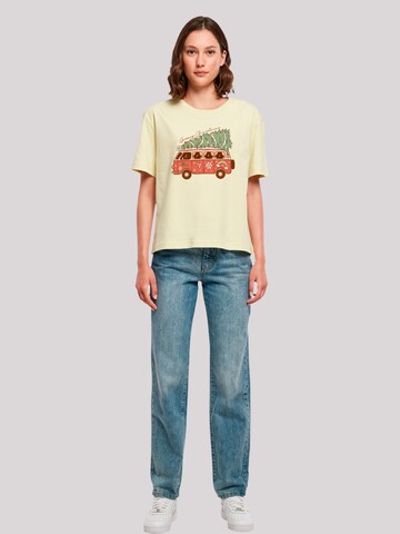 F4NT4STIC Shirt 'Groovy Christmas Camper Van' in Geel