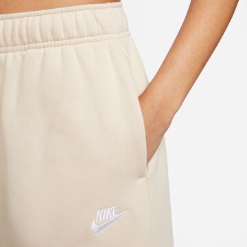 Nike Sportswear Loose fit Pants in Beige