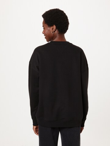 Tommy Jeans Sweatshirt in Schwarz