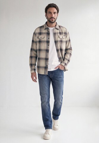 Street One MEN Regular Fit Langarm Hemd mit Karomuster in Beige: Vorderseite