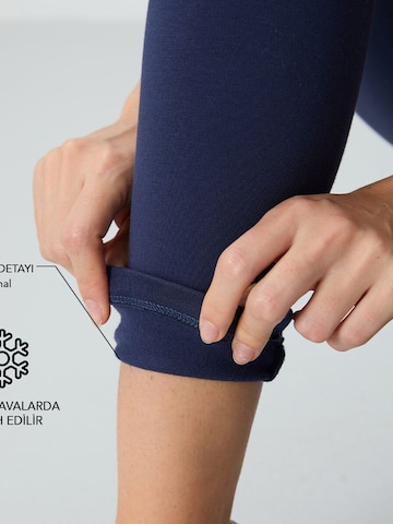 Skinny Leggings di Tommy Life in blu