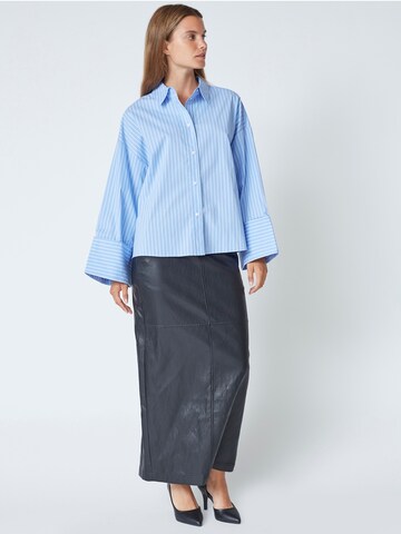 Chemisier 'Bianca' co'couture en bleu