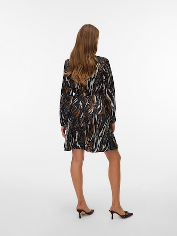 VERO MODA Платье-рубашка 'VMFERNA' в Черный