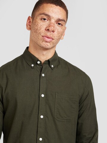 Only & Sons - Ajuste regular Camisa 'ONSROAD' en verde