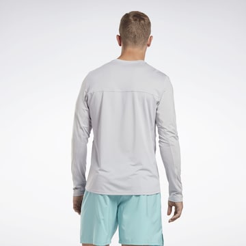 T-Shirt fonctionnel Reebok en gris