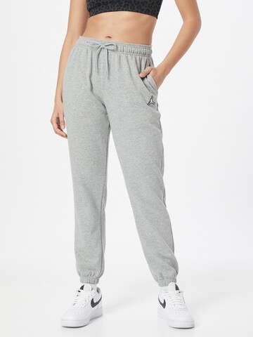 Jordan Tapered Hose in Grau: predná strana