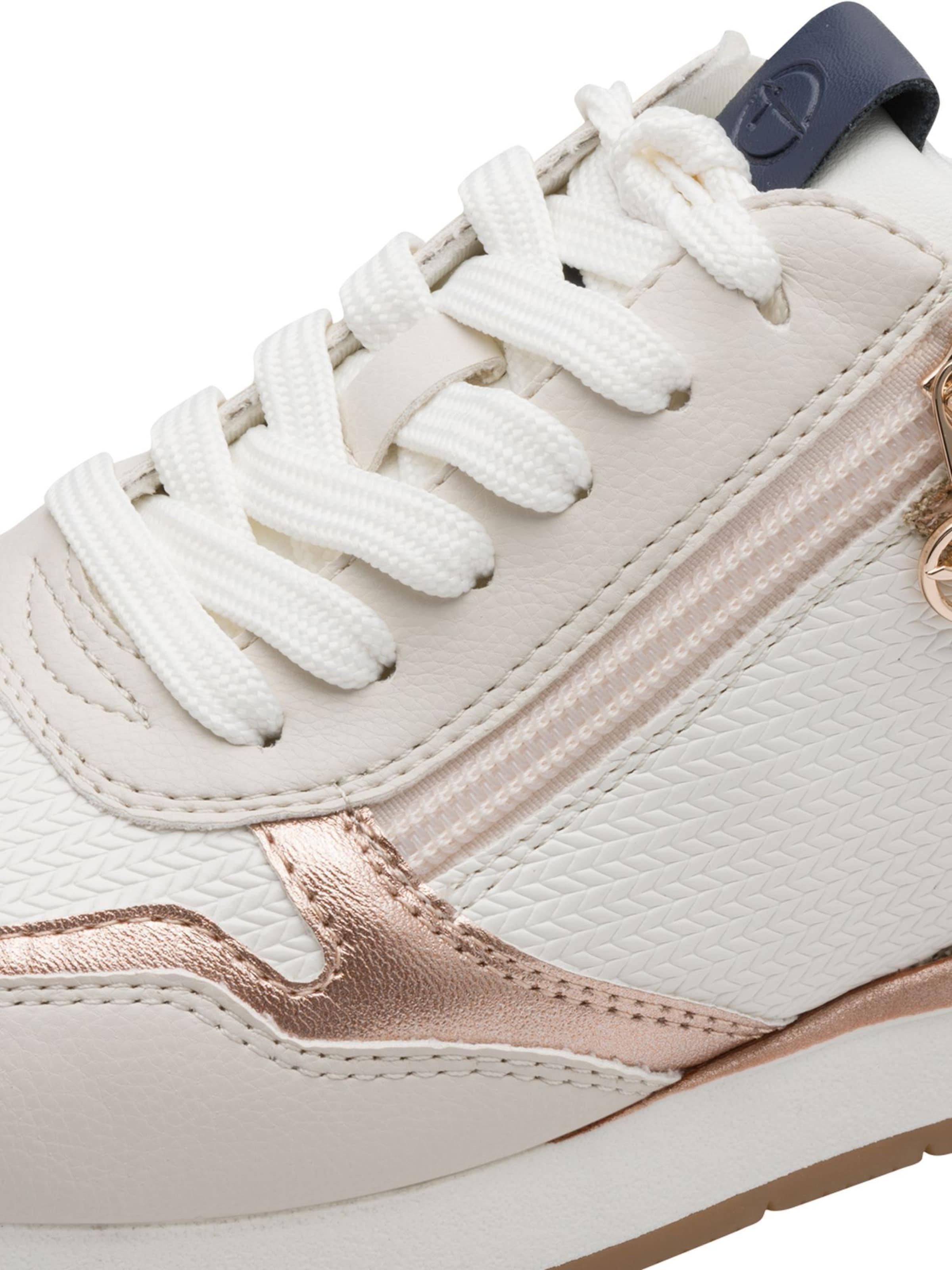 Baskets basses Tamaris en blanc