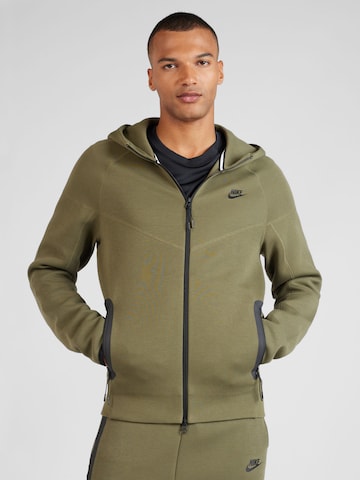 Nike Sportswear Sweatjakke 'TCH FLC' i grøn: forside