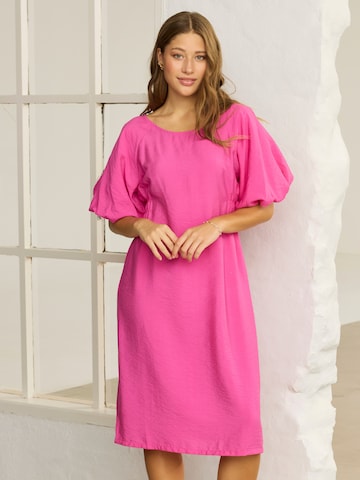ze-ze Kjole 'Fenja 153' i pink