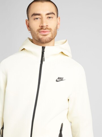 Nike Sportswear Ζακέτα φούτερ 'TCH FLC' σε λευκό