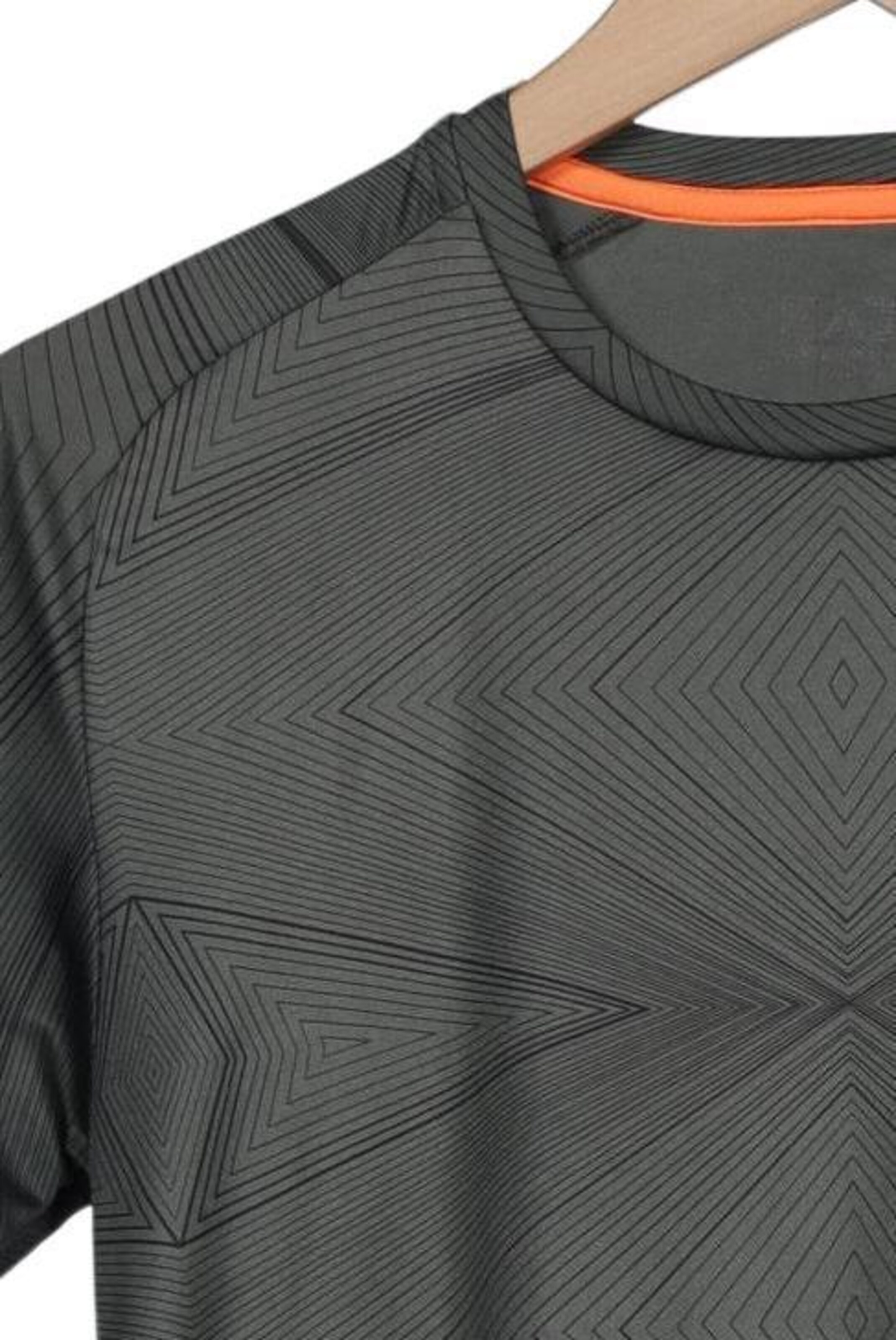 EA7 Emporio Armani Shirt in S in Grey