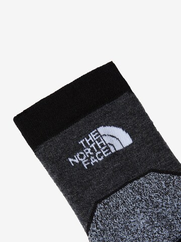 THE NORTH FACE - Meias de desporto em cinzento