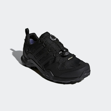 ADIDAS TERREX - Zapatos bajos 'Swift R2' en negro