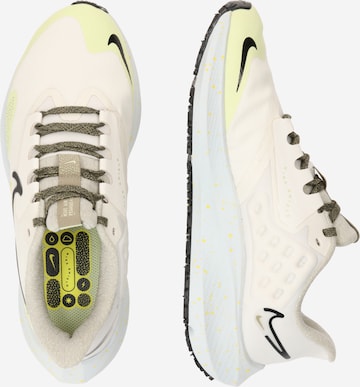 Chaussure de sport 'Air Zoom Pegasus 39 Shield' NIKE en blanc