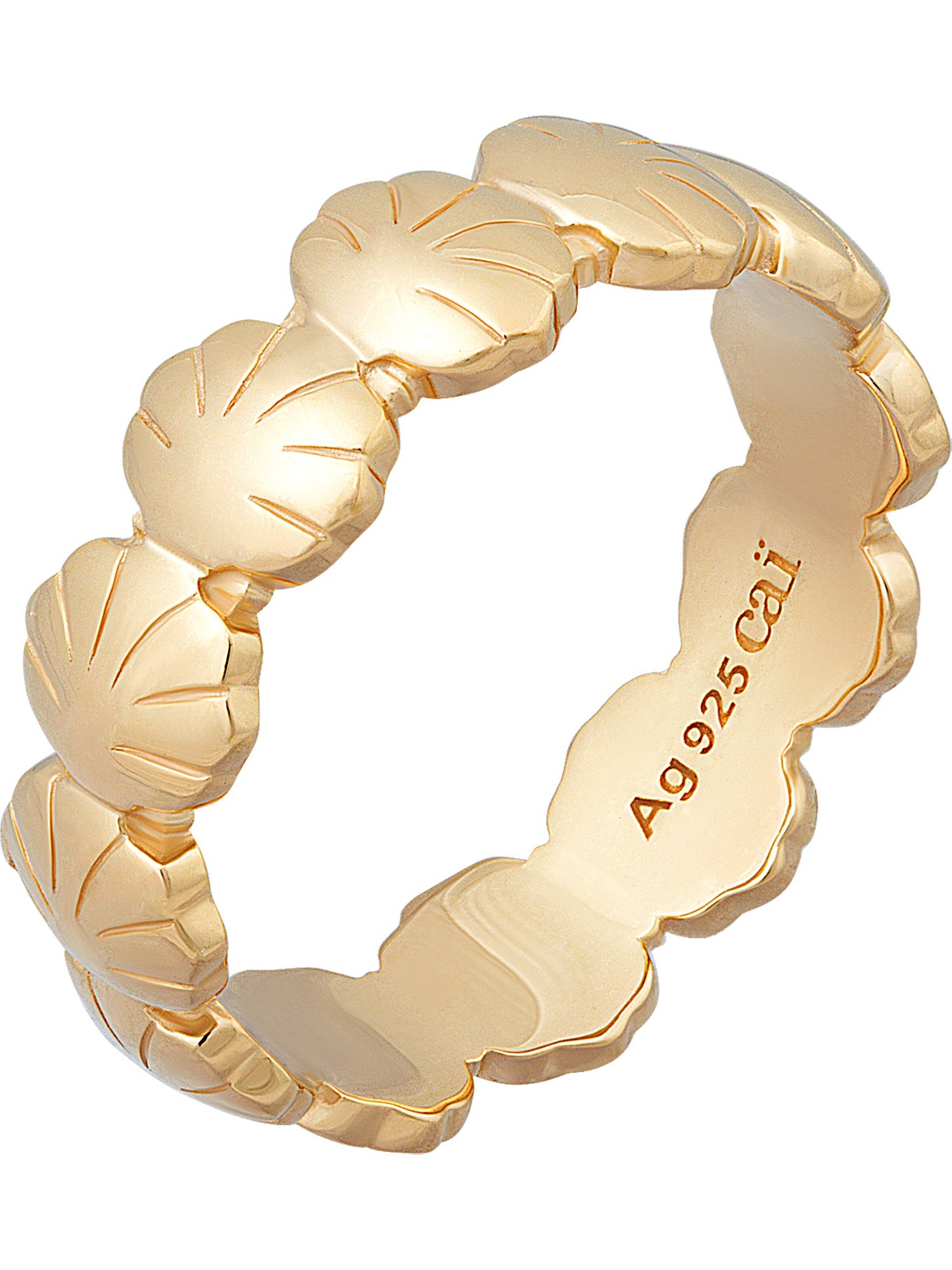 Bague caï en or : devant