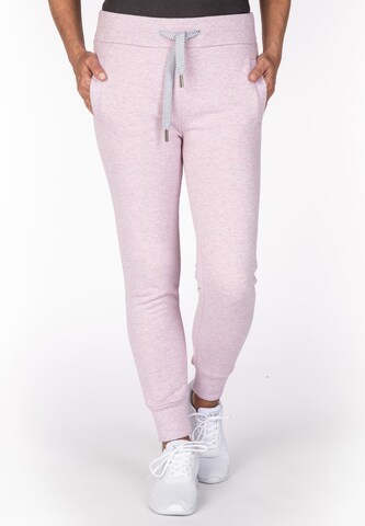 ViertelMond Tapered Pants 'Janique' in Pink: front