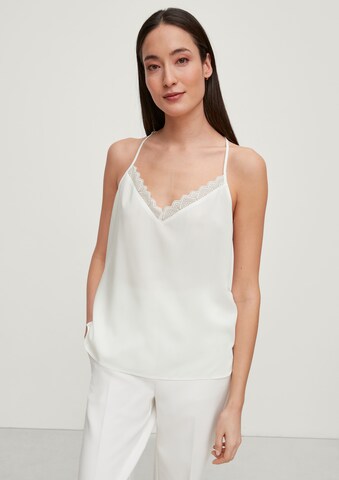 COMMA Top in White: front