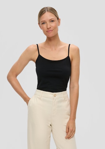 Haut s.Oliver en noir : devant