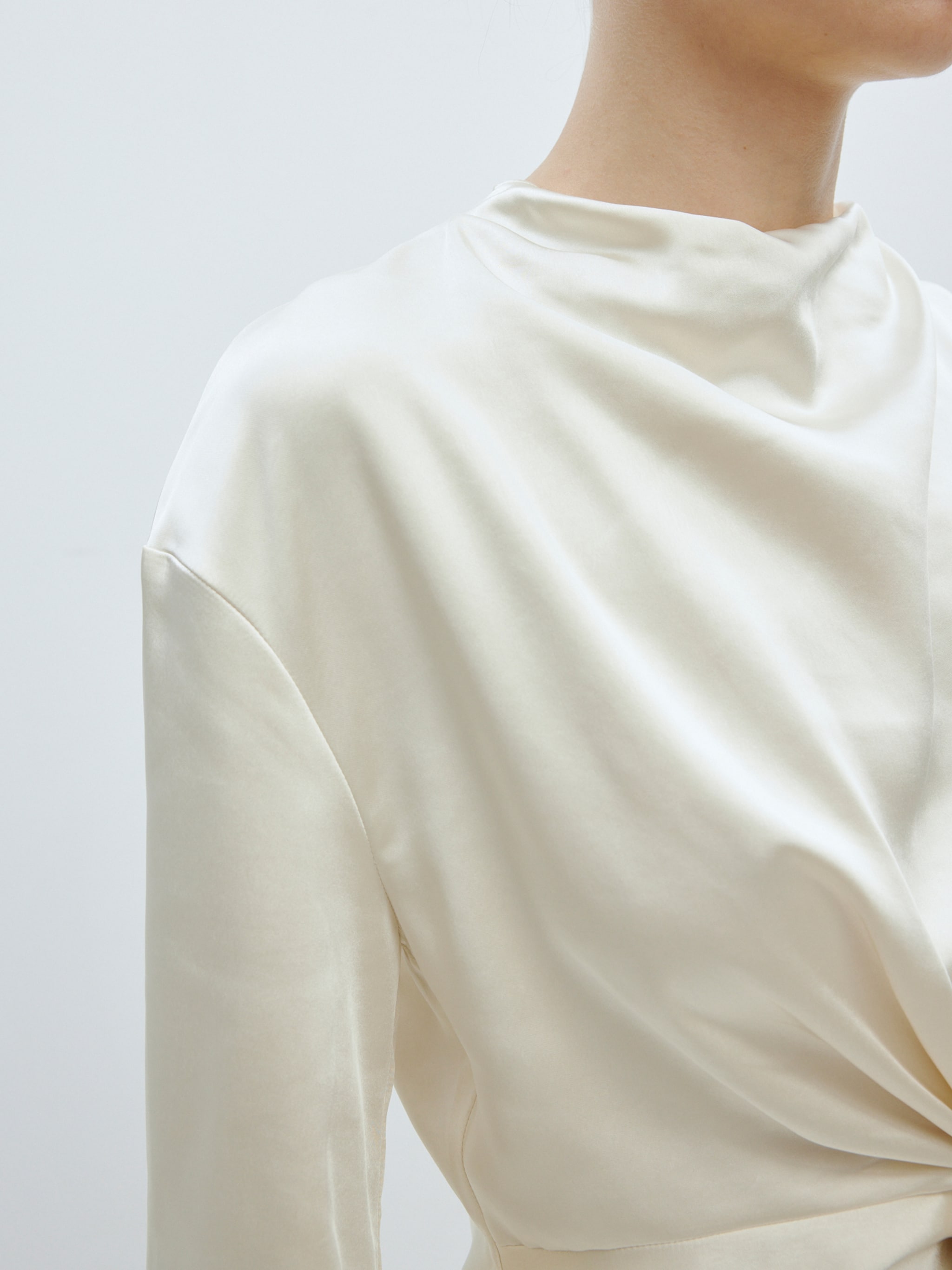 EDITED Produkte Bluse 'Tabia' weiß