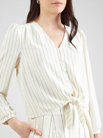 ONLY Blouse 'ONLMETTE' in Wit