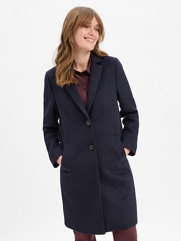 Marie Lund Between-seasons coat in Blue: front