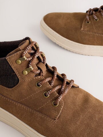 Next Schnürboots in Braun
