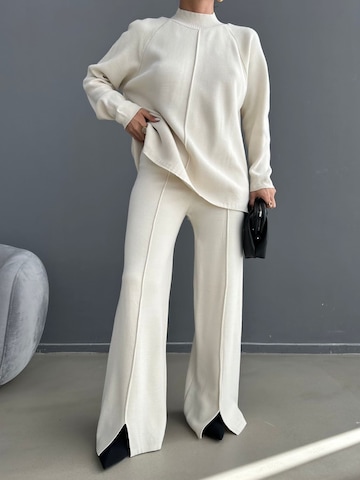 WOMAN VISION Pantsuit in Beige