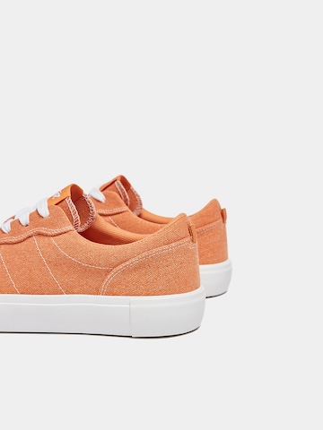 Pull&Bear Sneakers low i oransje