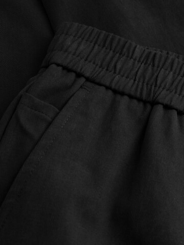 GABBA Szabványos Nadrág ' GABmonza ' - fekete