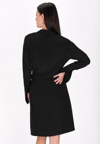 Robe usha BLACK LABEL en noir